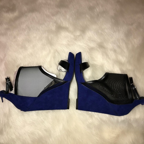 Aithley Wedge Heel in Cobalt and Black - Picture 6 of 8